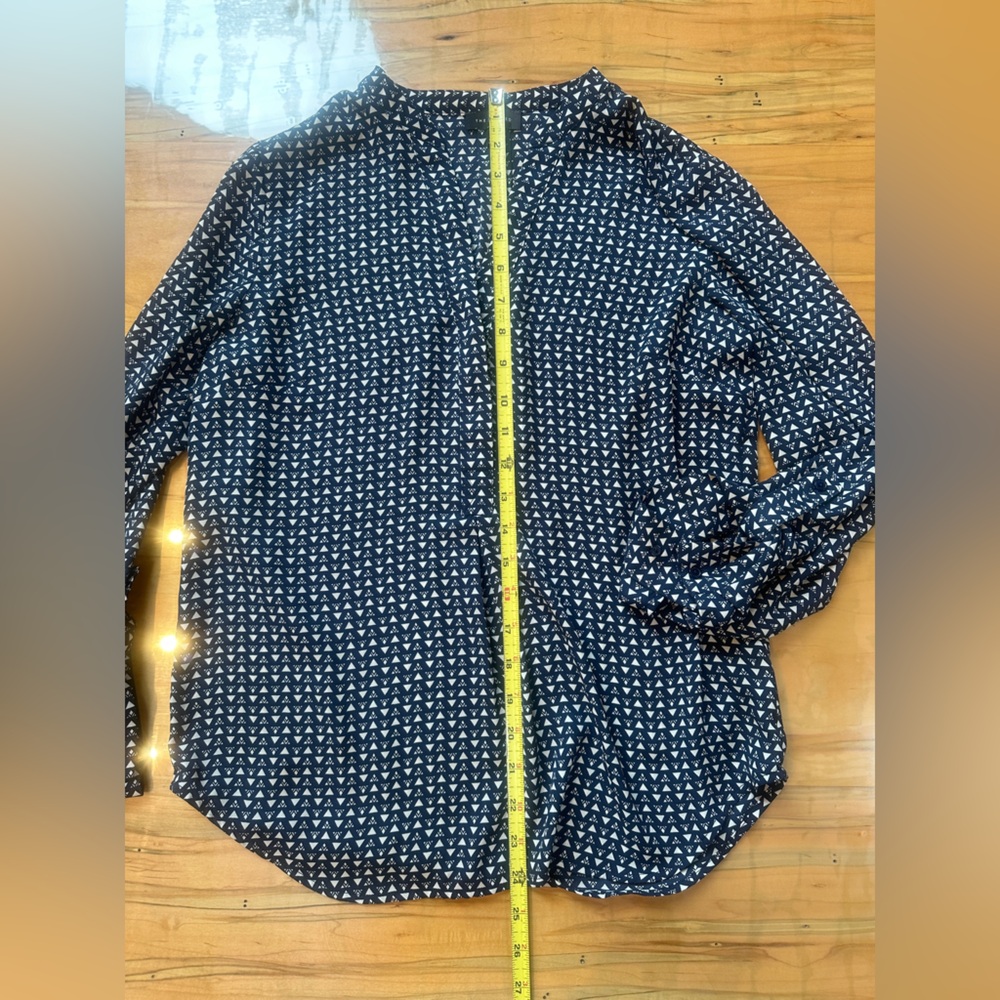 The Limited Chiffon Navy White Triangle 3/4 Long Sleeve Blouse Size Small - Picture 5 of 7